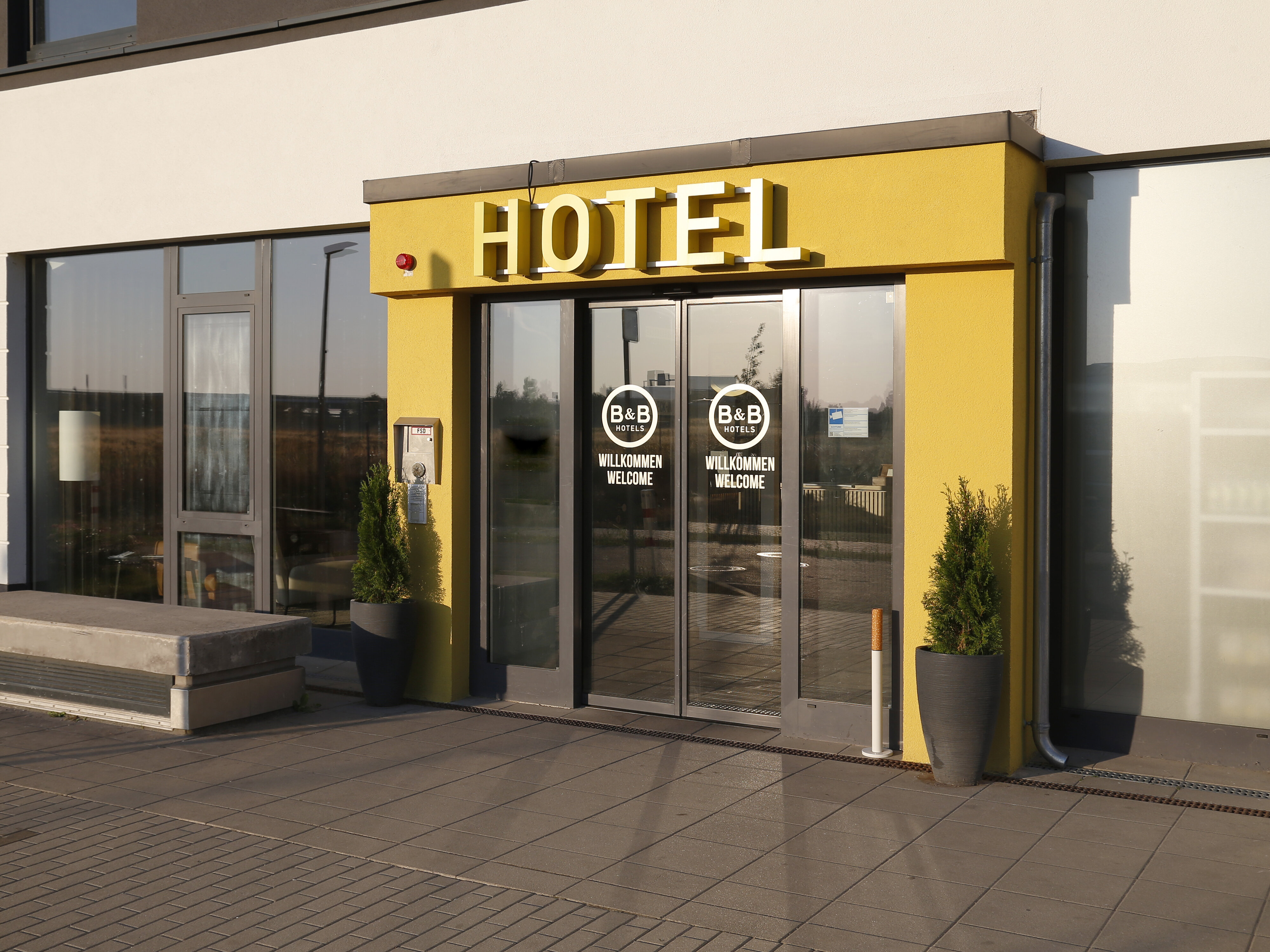 Airport Hotel Berlin Schönefeld Mit Kostenlos Parken www.hotel-bb.com