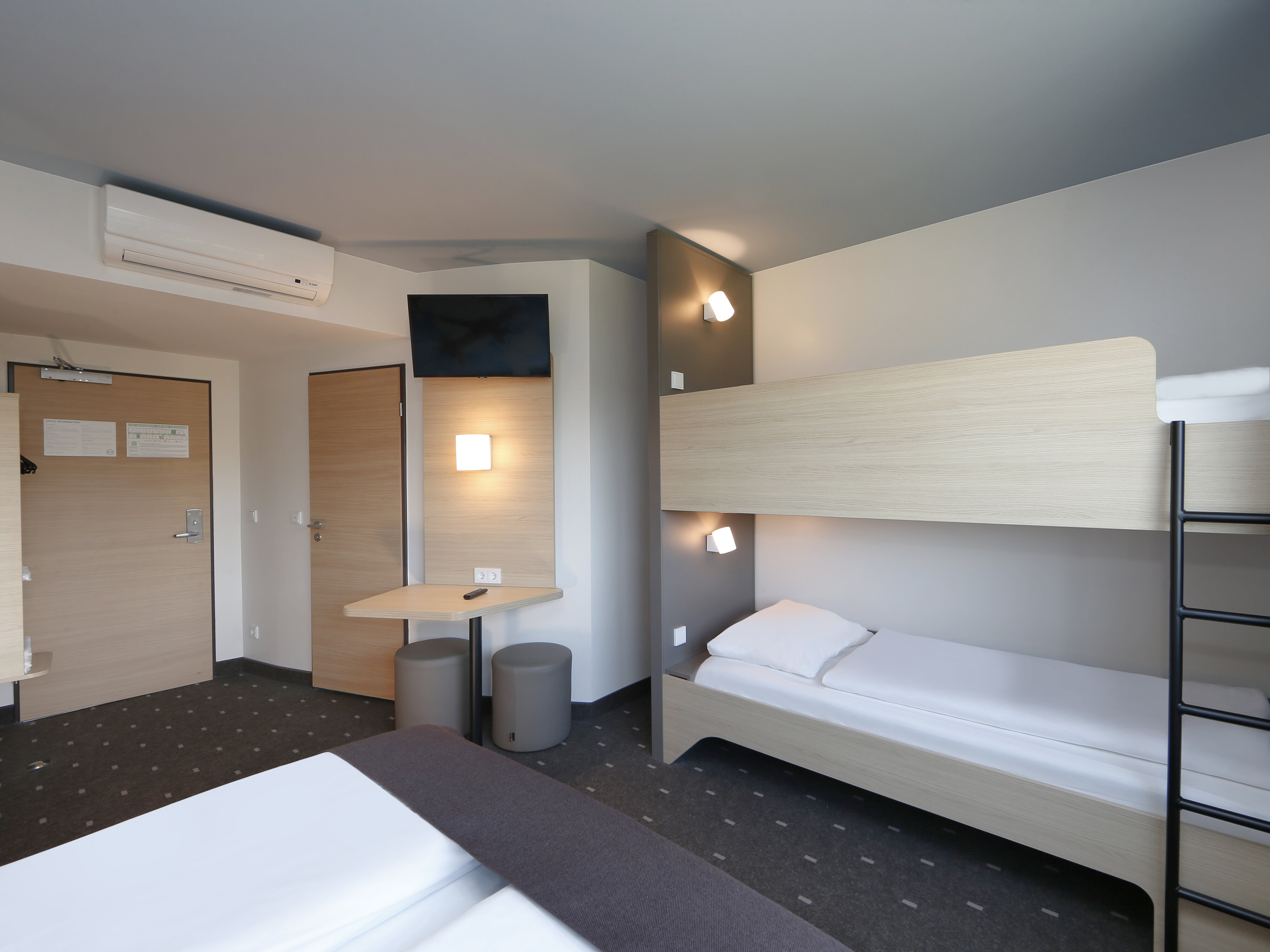 B&b Hotel Berlin-airport Parken www.hotel-bb.com