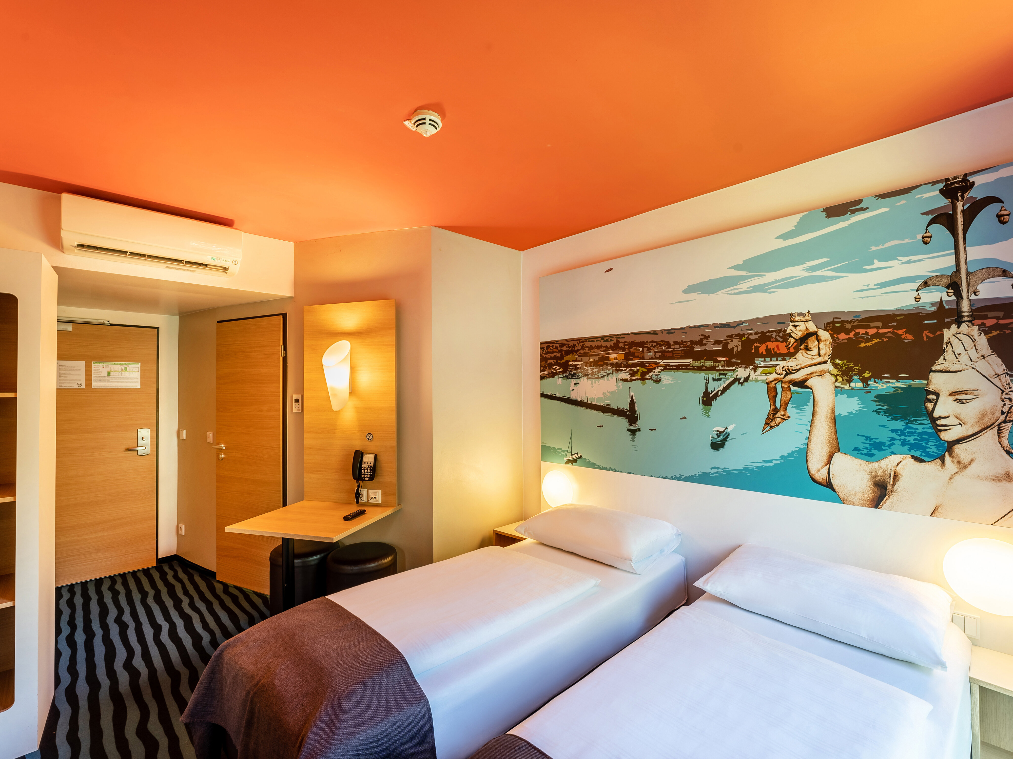 Es Kommt Ein Bär Von Konstanz Her B&B HOTEL Konstanz I Günstiges Hotel in Konstanz
