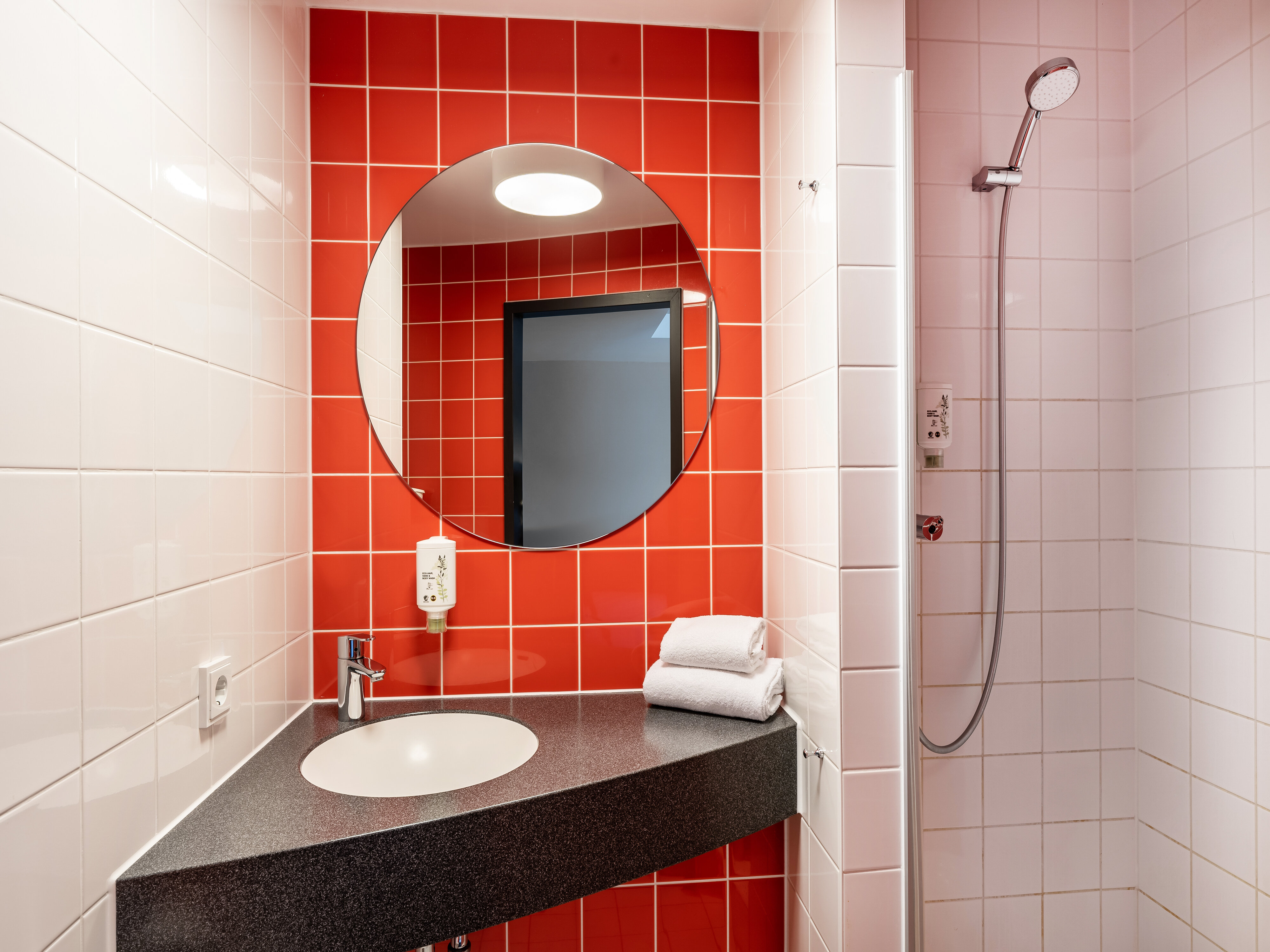 Günstig übernachten in Basel/Weil am Rhein I B&B HOTELS