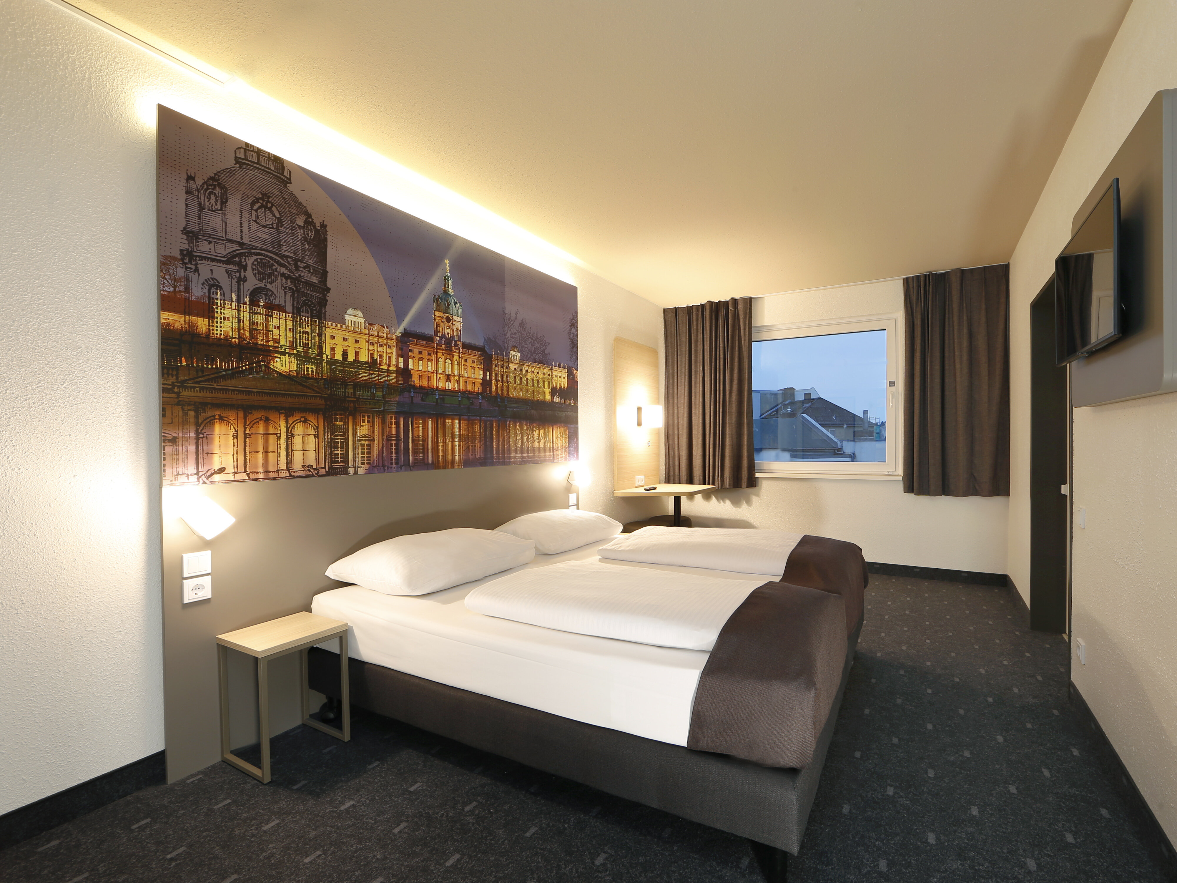 Explore West Berlin's Comfort | B&B HOTELS