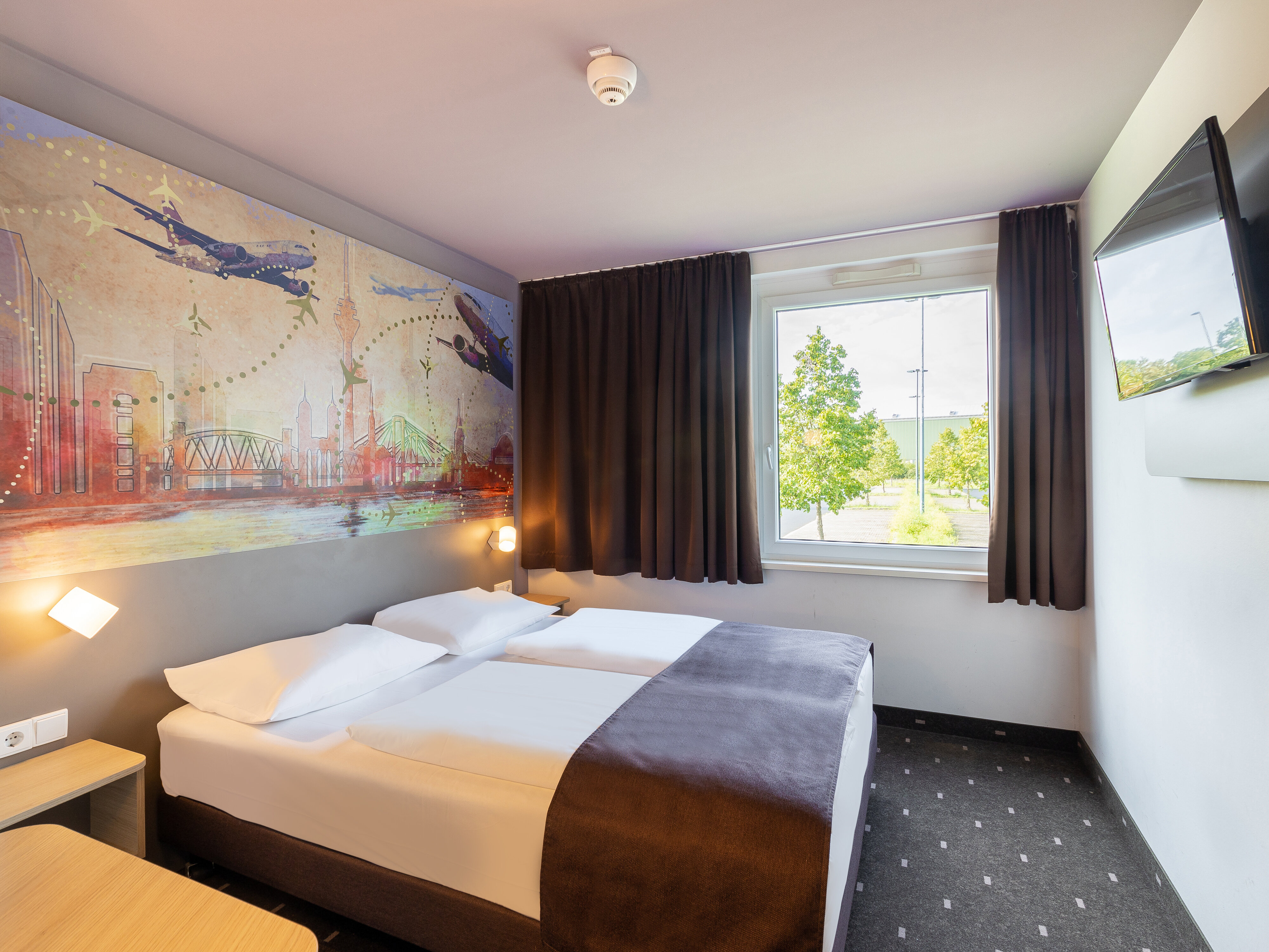 Hotel Düsseldorf Flughafen Mit Transfer Und Parken