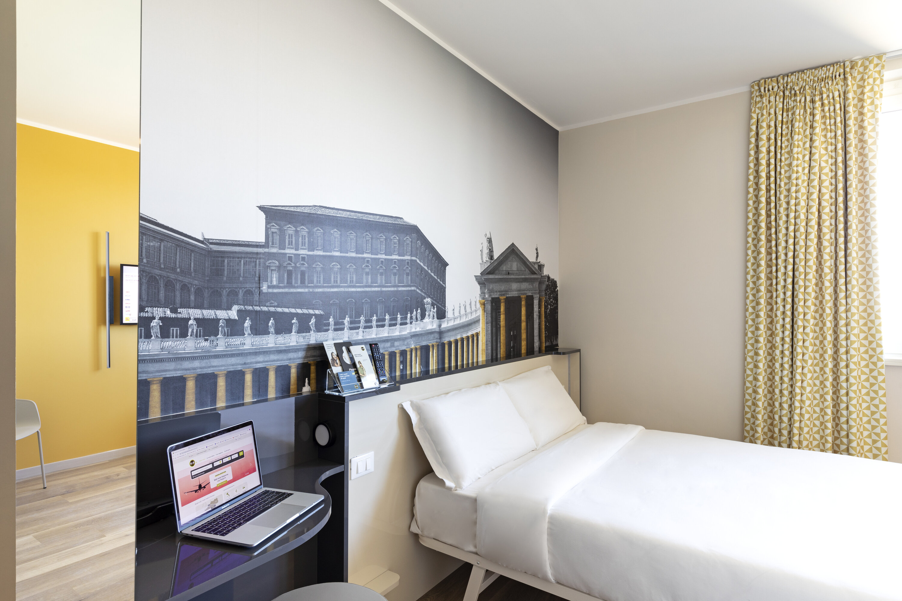 Hotels Close To Rome Fiumicino Airport www.hotel-bb.com