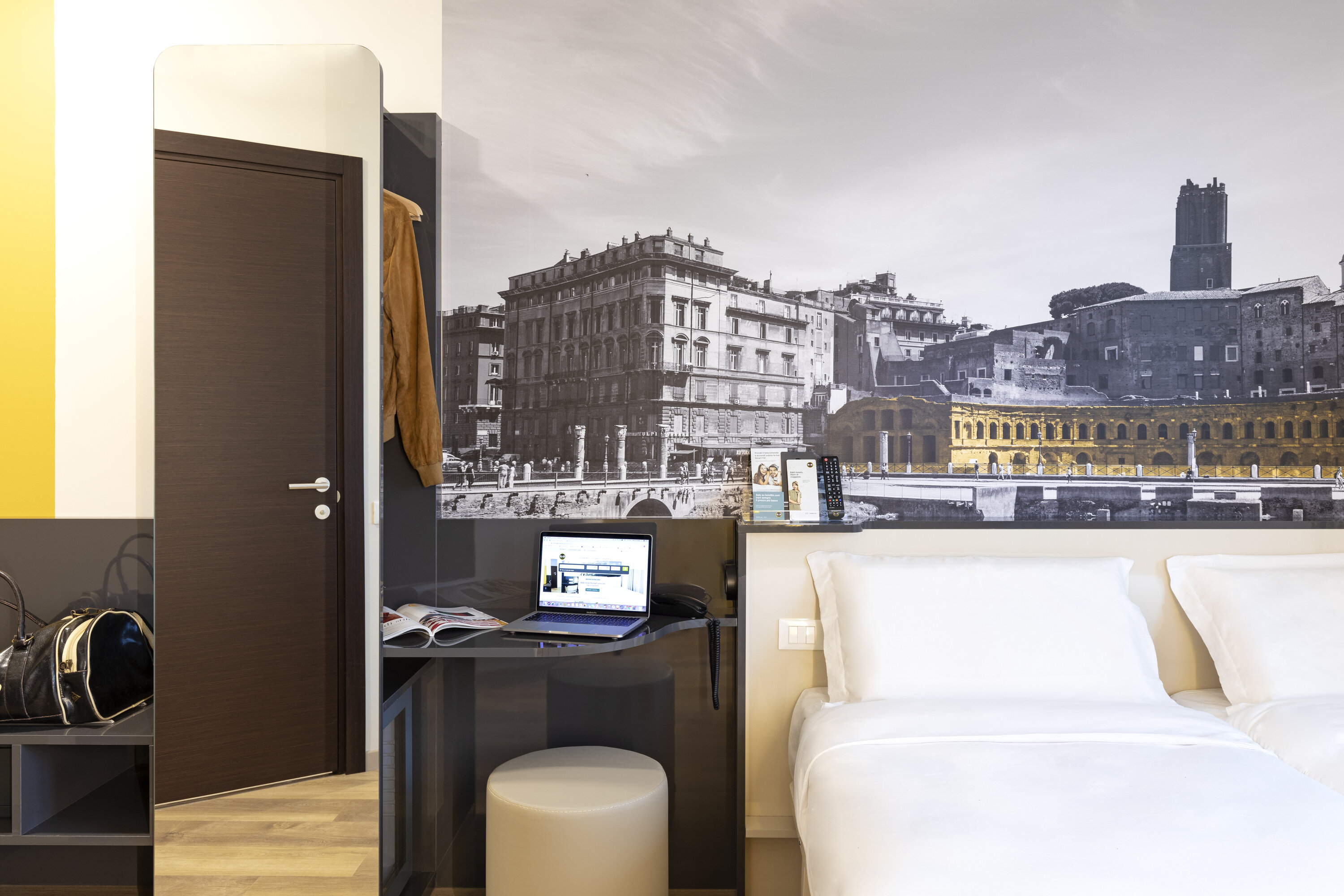 Hotels Close To Rome Fiumicino Airport www.hotel-bb.com