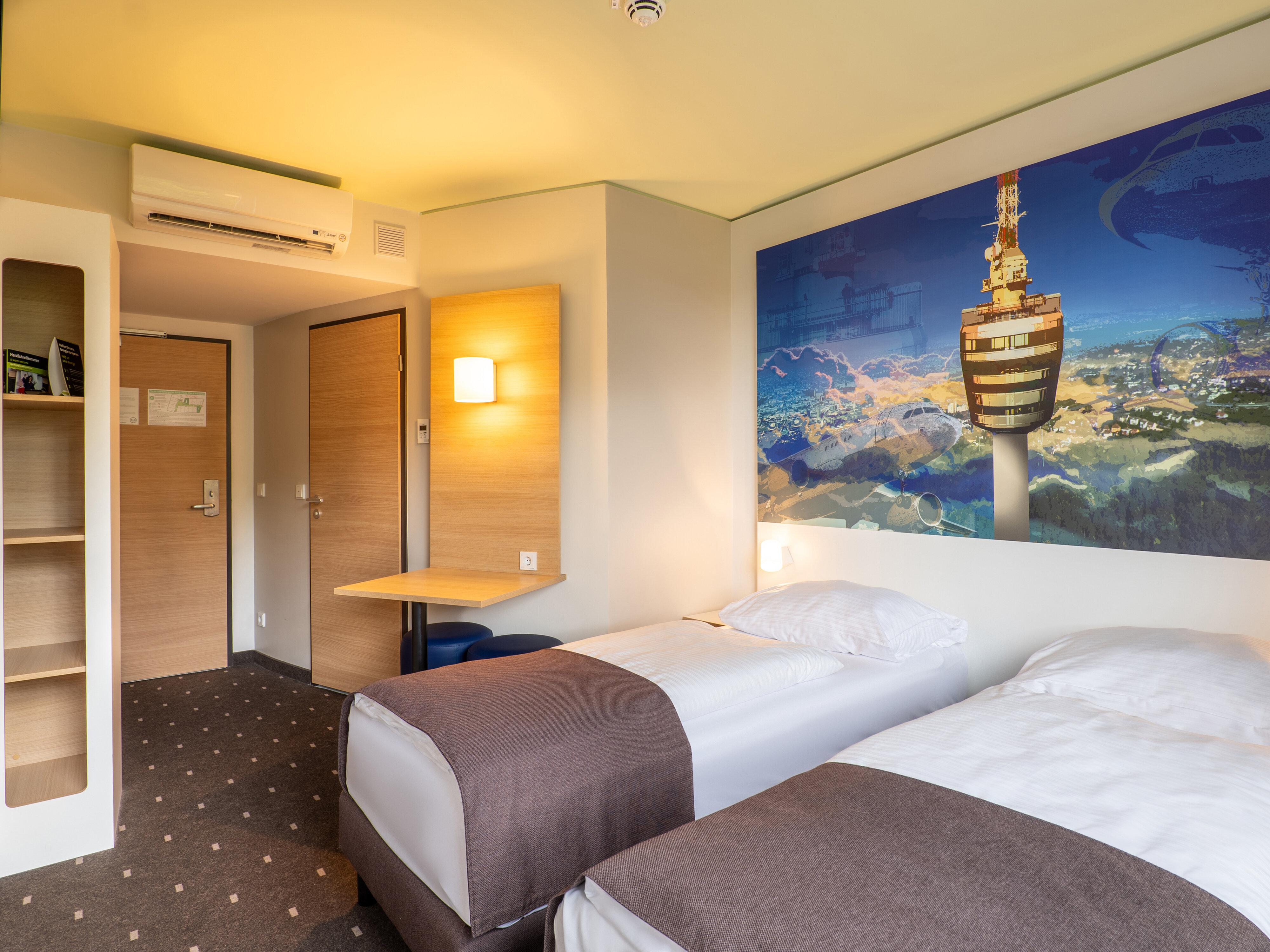 B&b Hotel Stuttgart-airport/messe Parken www.hotel-bb.com