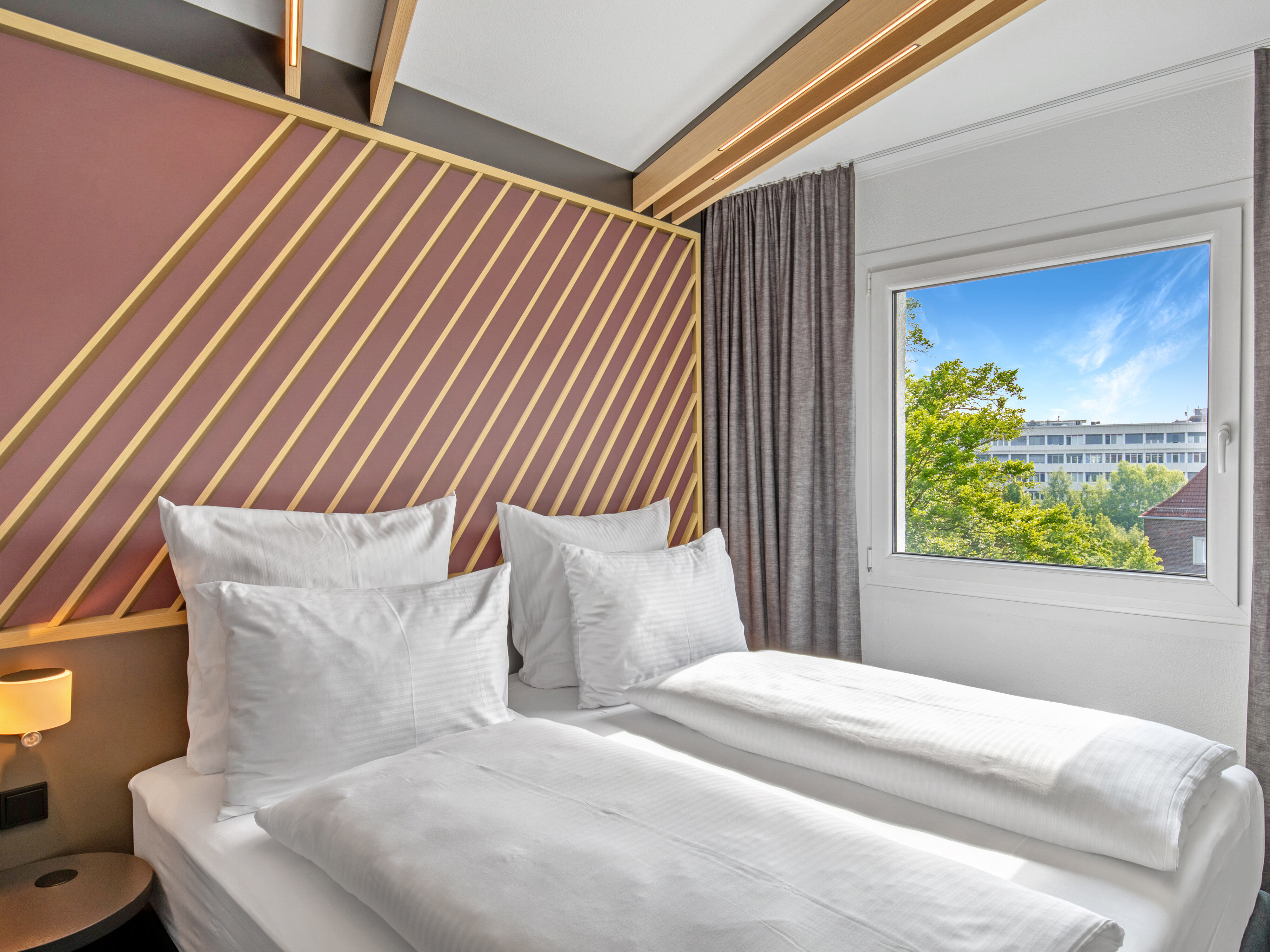 Günstig Parken Und übernachten Flughafen Hamburg www.hotel-bb.com